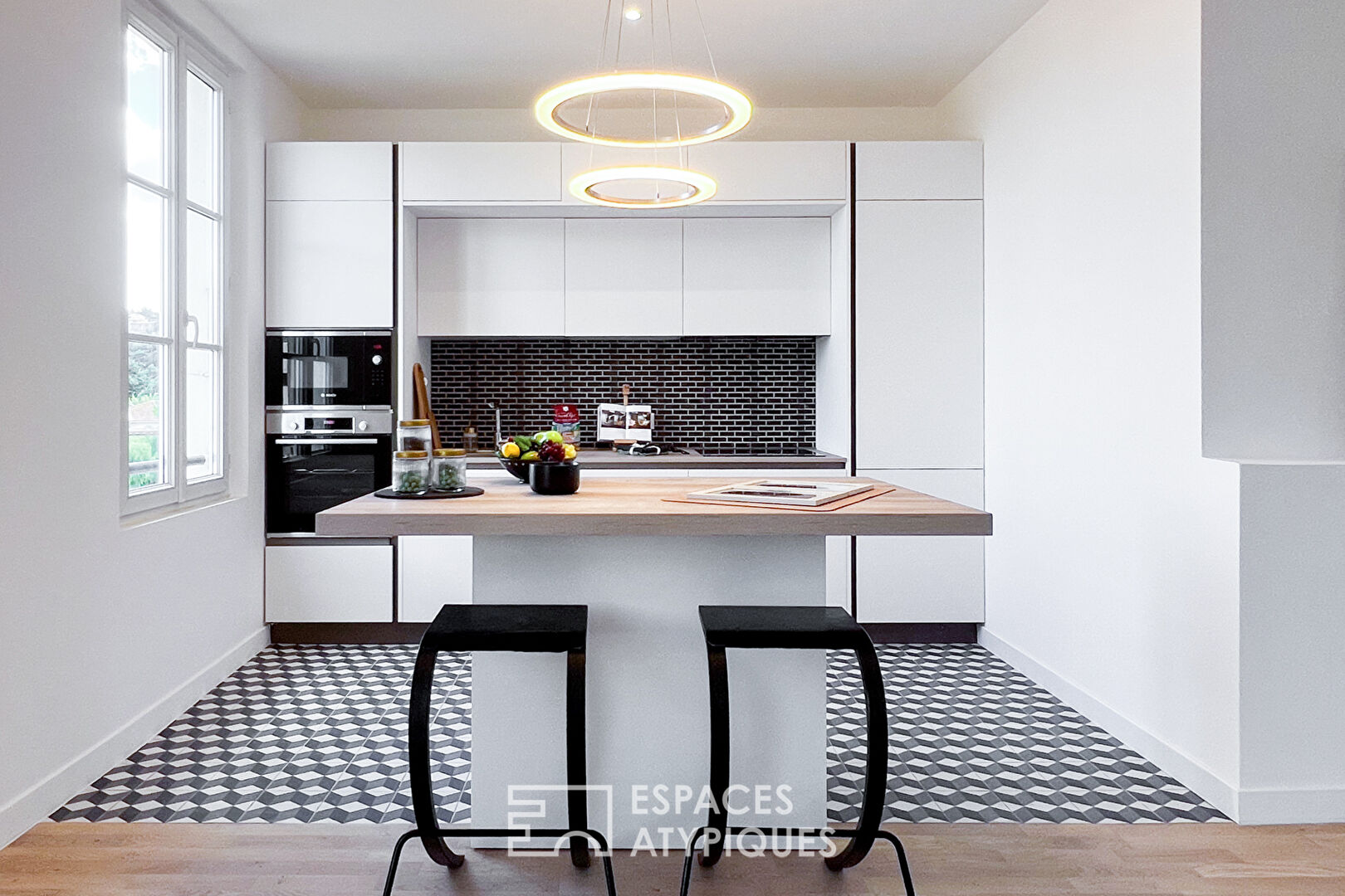 Duplex de charme rénové vue mer, idéal famille ou coliving