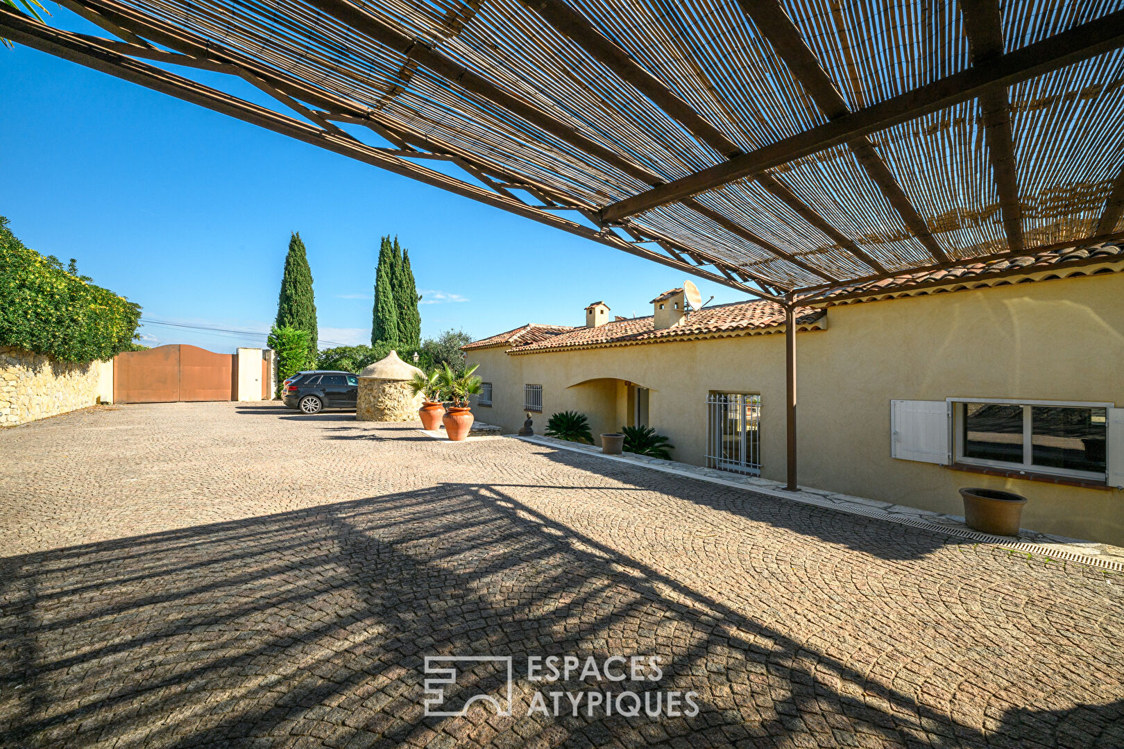 Magnifique villa 233m² avec vue mer, sur les hauteur de Vallauris