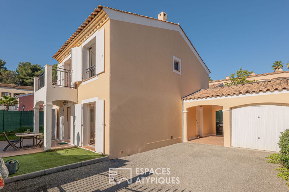Vaugrenier Villa Provençale plein sud à Villeneuve-Loubet