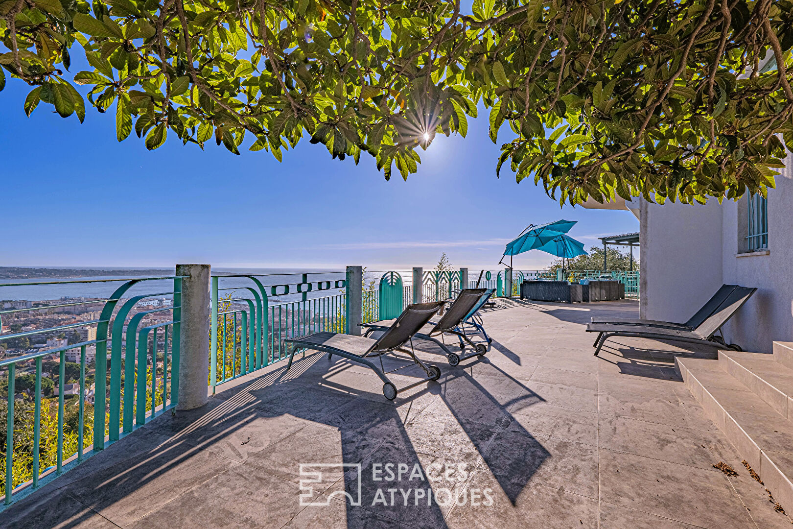Beautifully renovated character villa with swimming pool and panoramic sea view