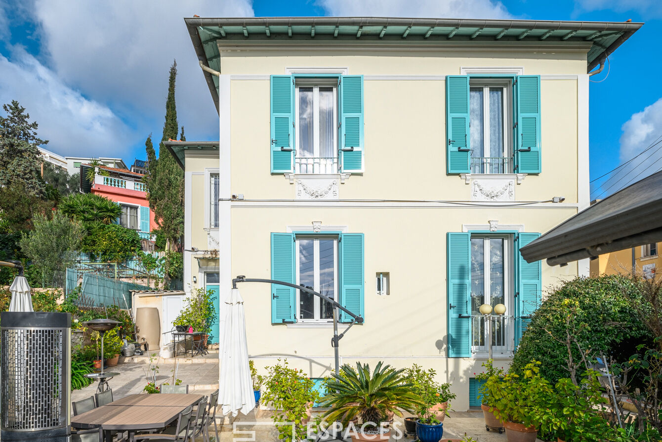 Period townhouse within walking distance of town centre