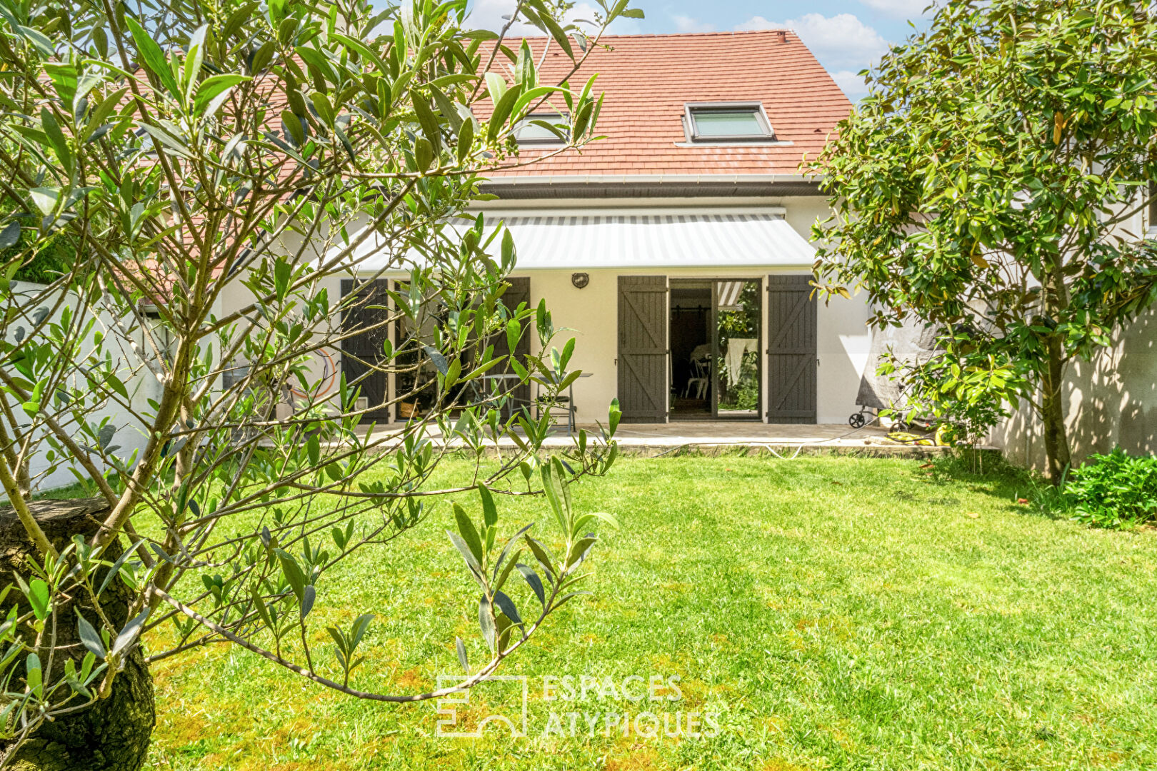 Maison rénovée avec jardin