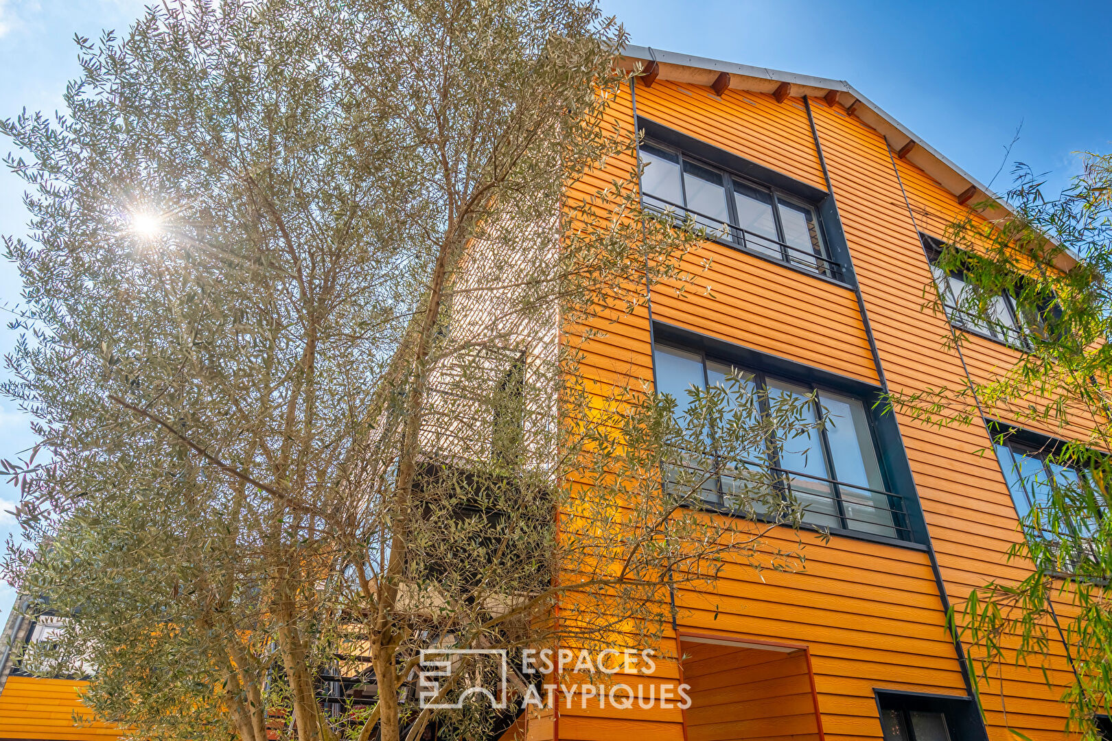 Loft en duplex dans une ancienne cartonnerie