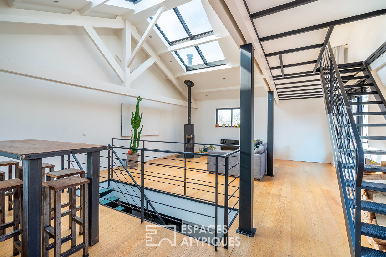 Loft en duplex dans une ancienne cartonnerie