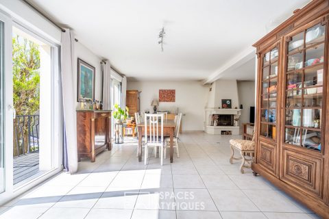 Maison familiale avec piscine à quelques pas des bords de Marne