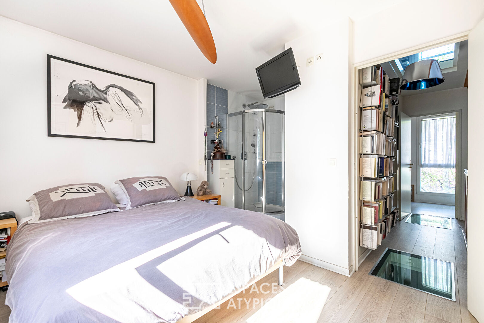 Maison en copropriété avec terrasse ombragée et garage en coeur de ville