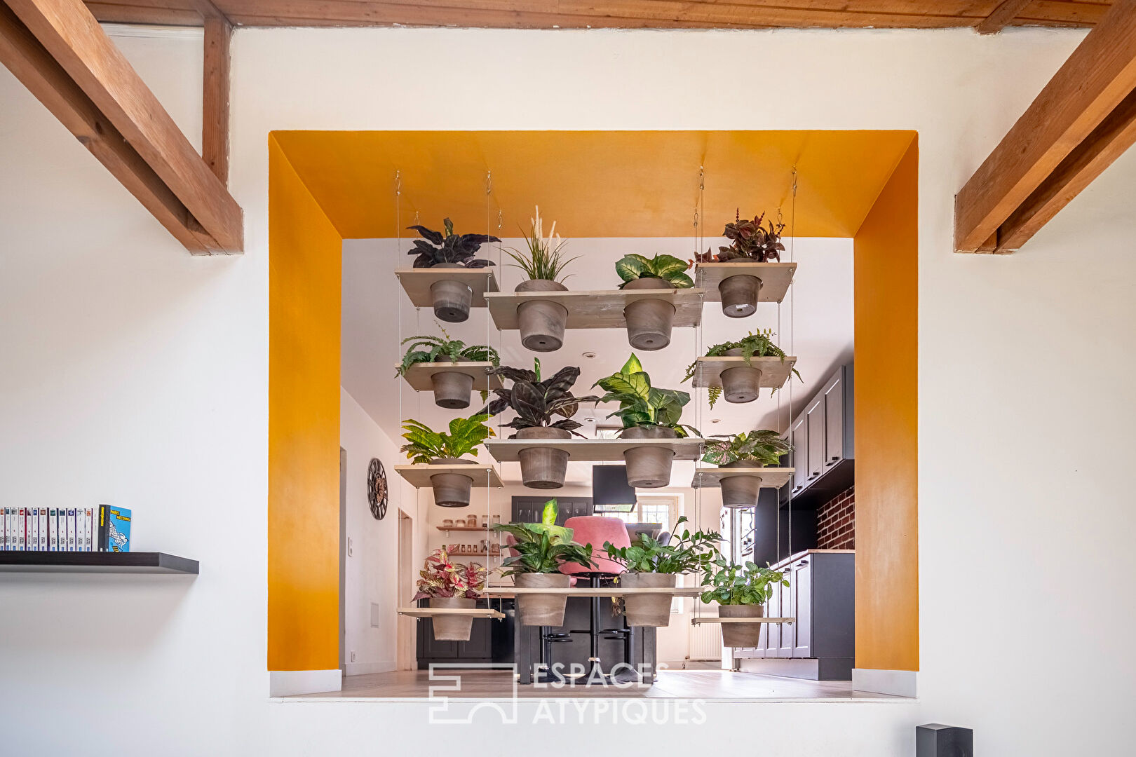 Townhouse with courtyard