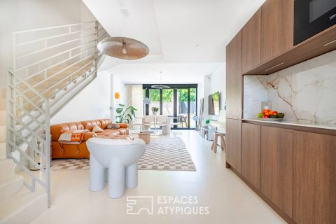 Duplex with garden in a renovated old school