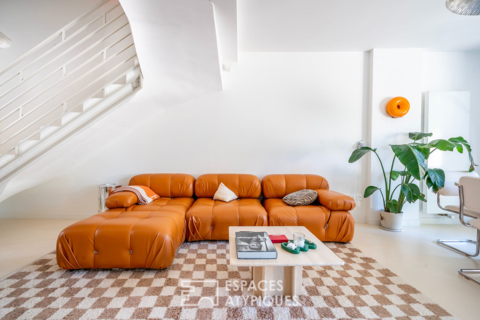 Duplex with garden in a renovated old school