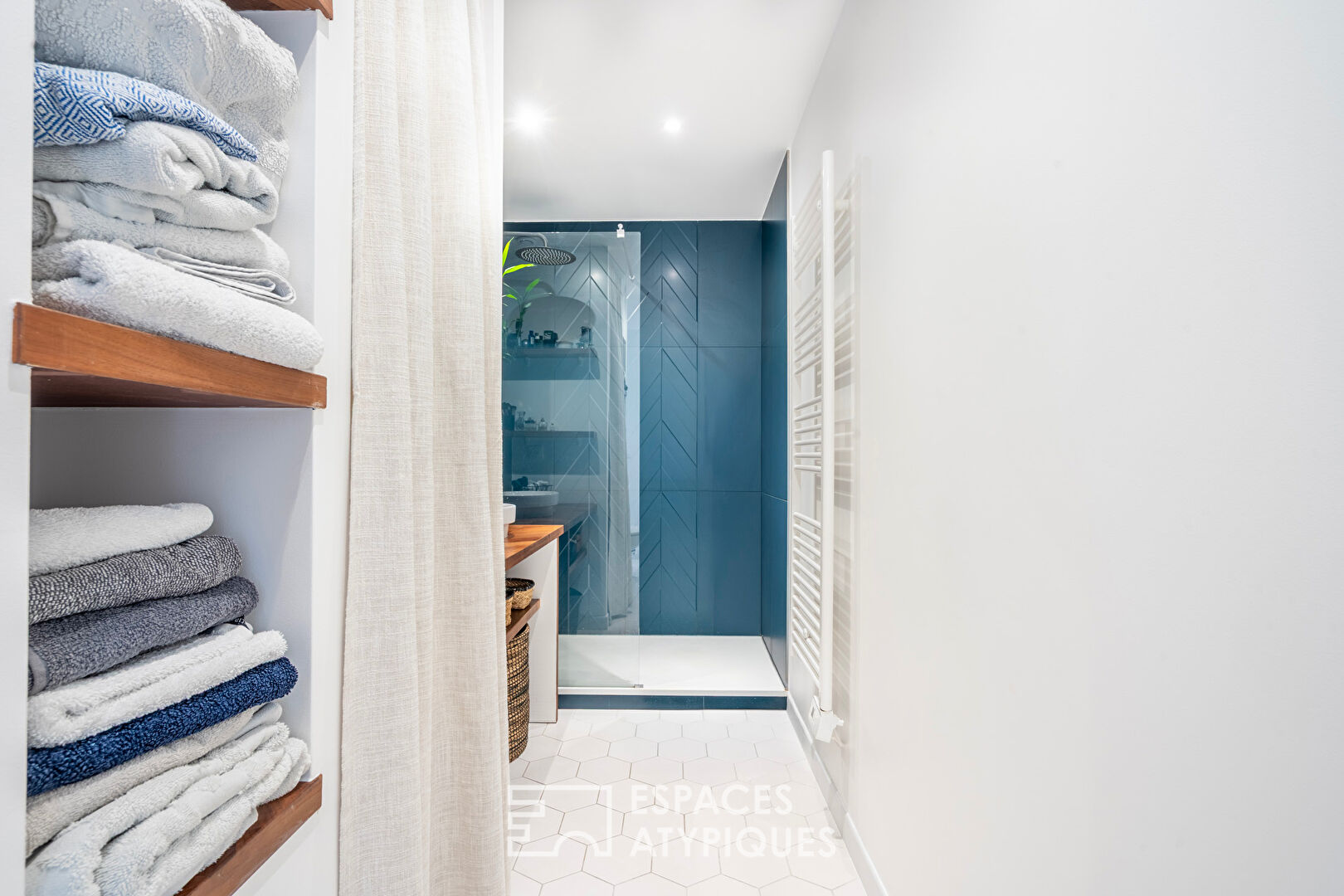 Duplex stylé avec terrasse en plein ciel, à quelques minutes de Paris