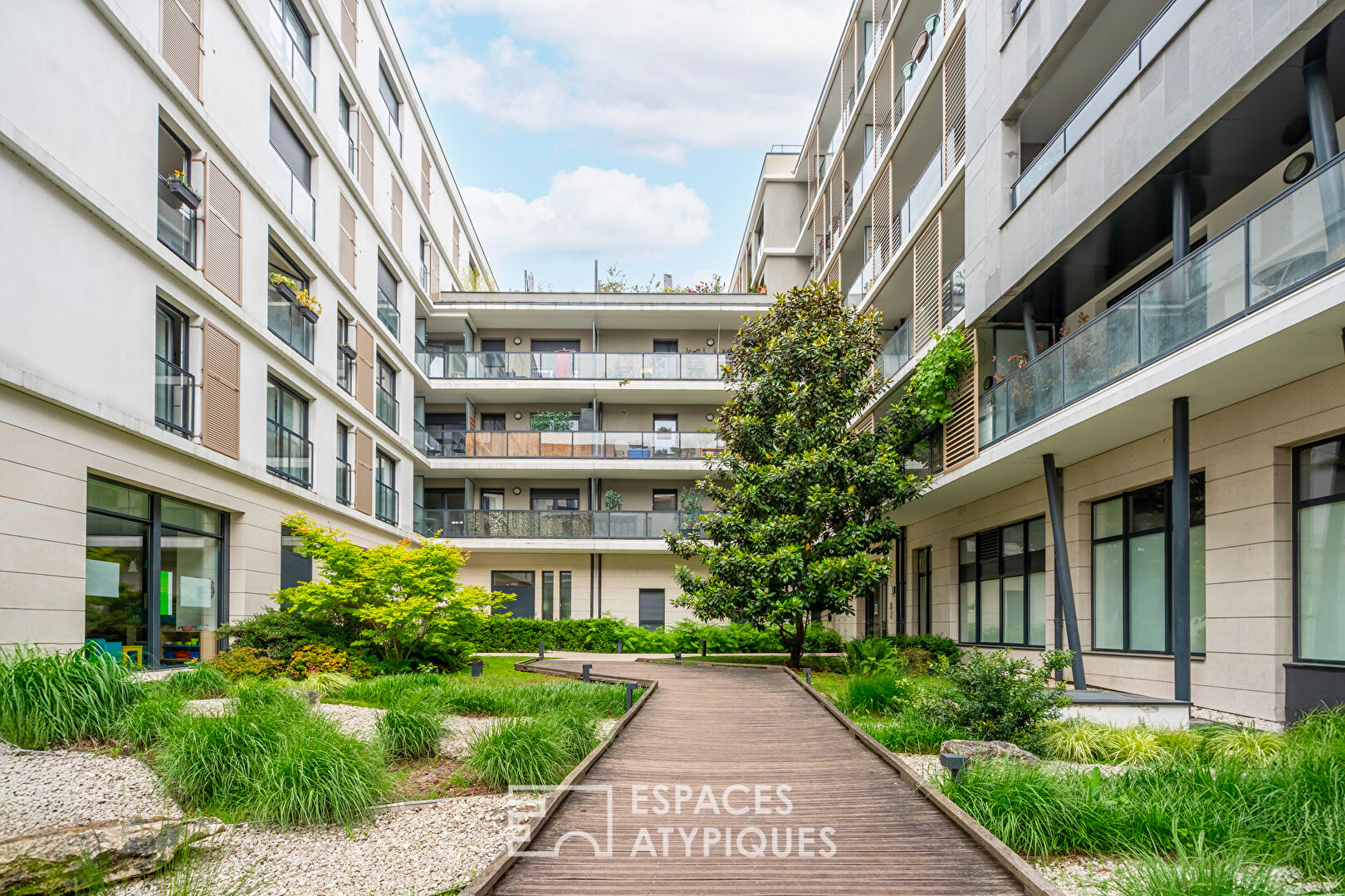 Appartement récent en hyper centre ville