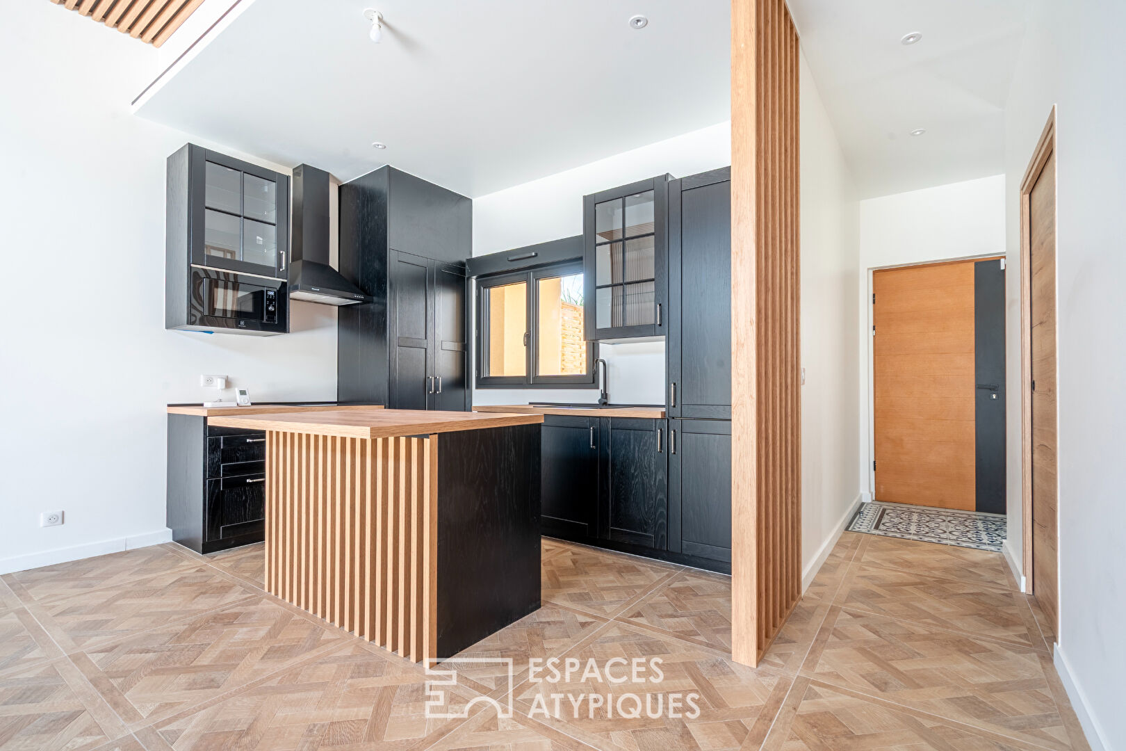 Maison d’architecte verticale avec vues sur Paris