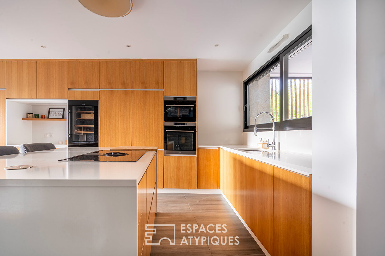 Contemporaine avec vue panoramique exceptionnelle