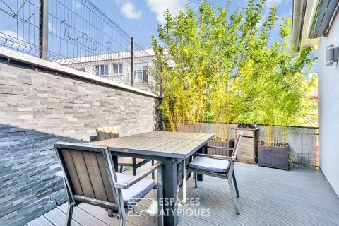 Duplex atypique avec terrasse