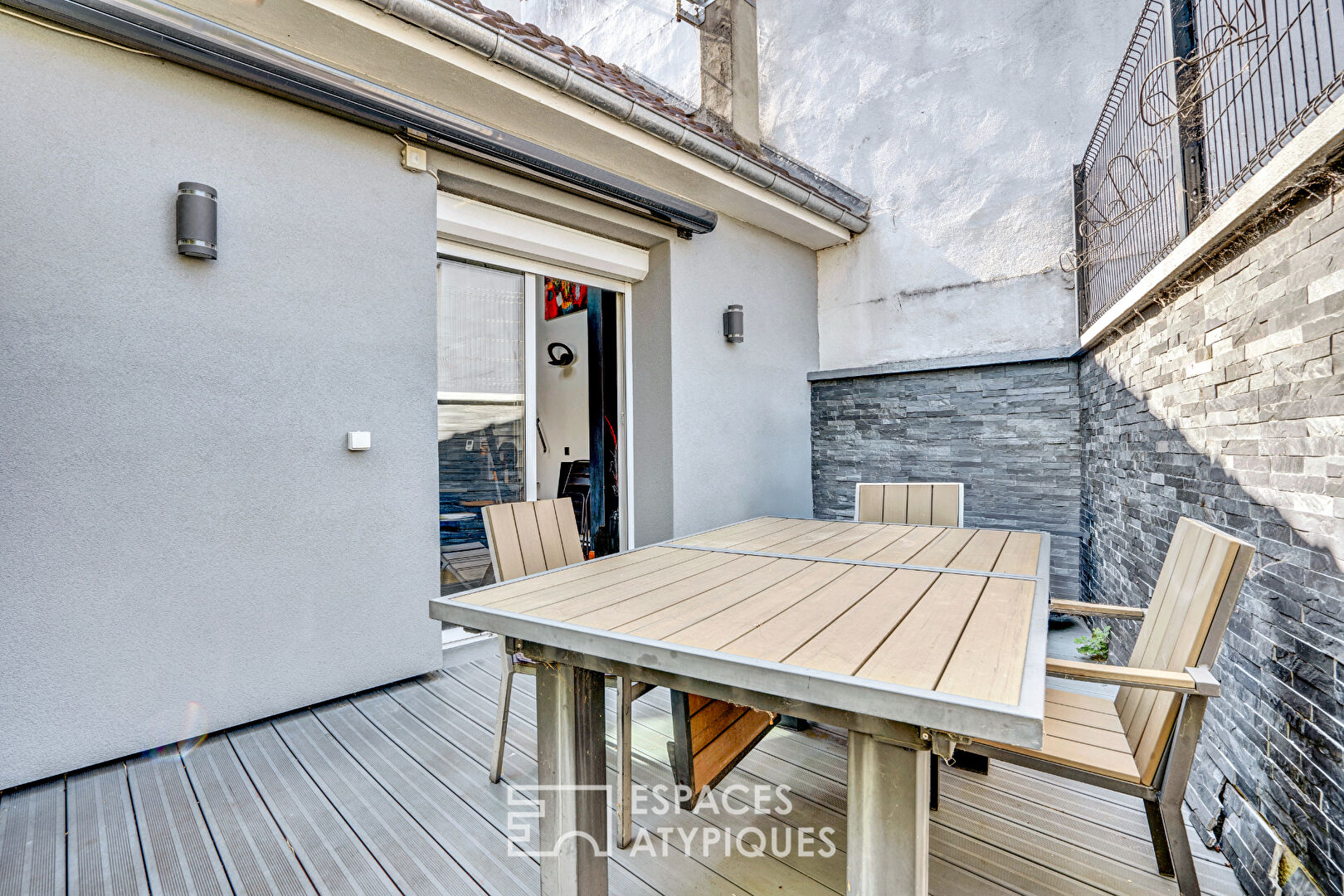 Duplex atypique avec terrasse