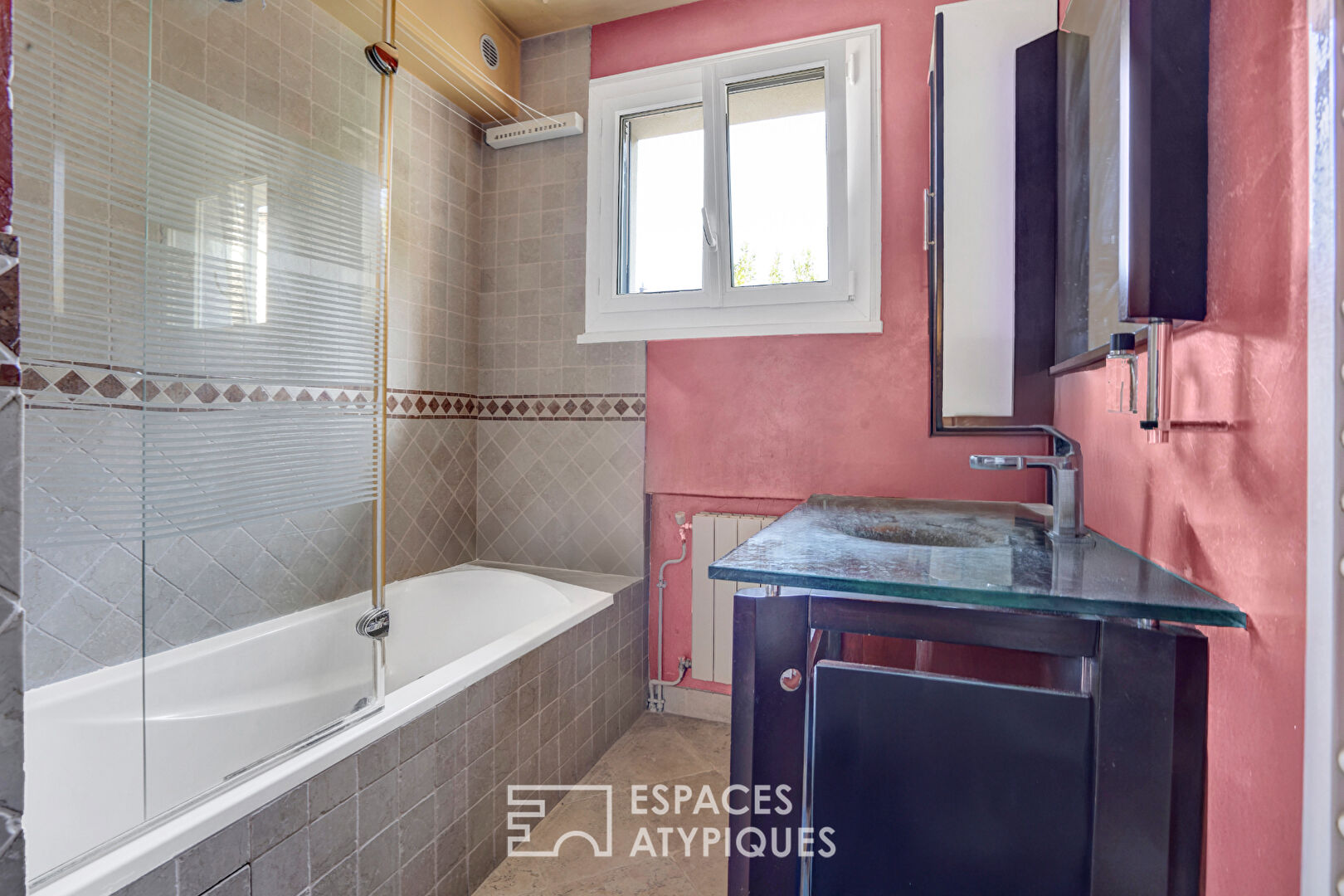 Duplex atypique avec terrasse