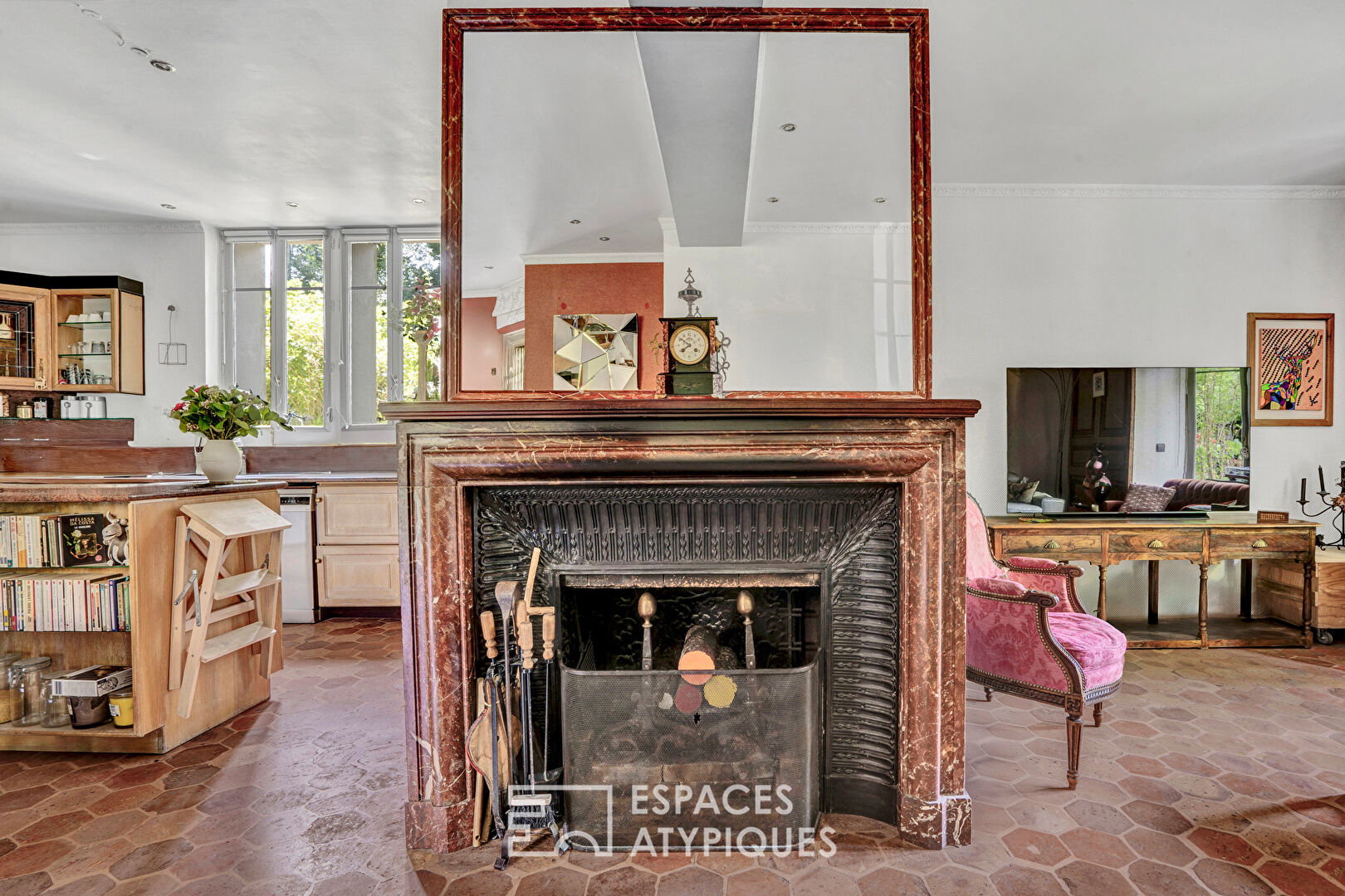 Maison du XVIIIème au coeur du Domaine du Château du Piple