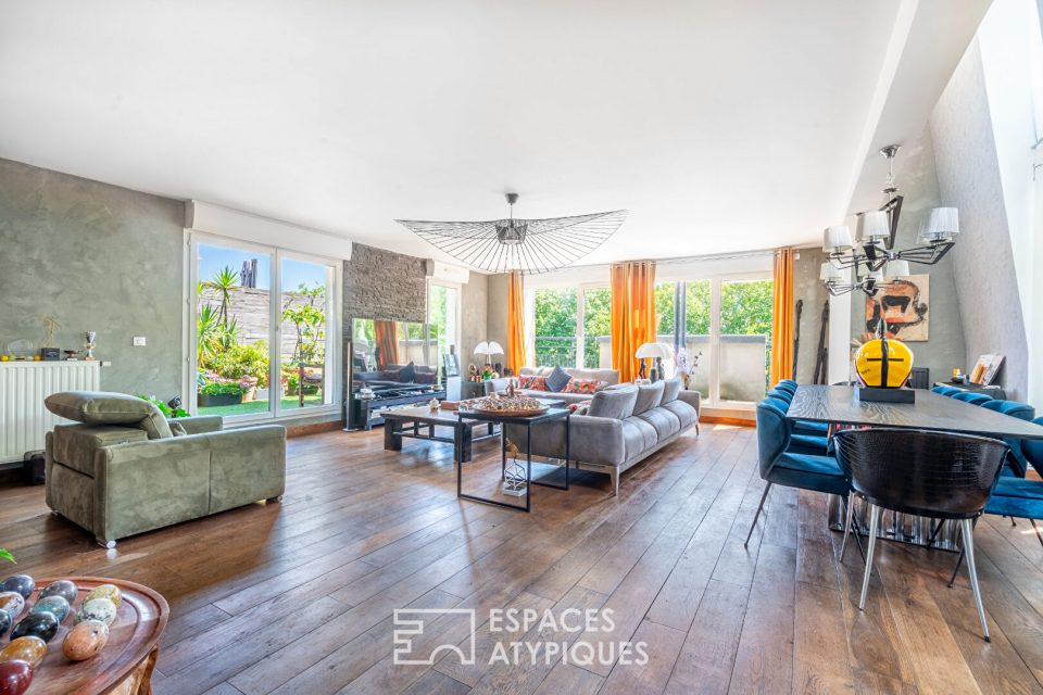 Duplex sur le toit avec jardin suspendu
