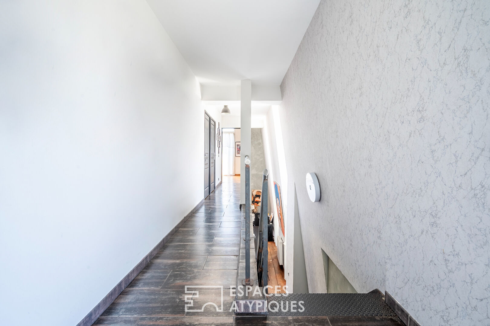 Duplex sur le toit avec jardin suspendu