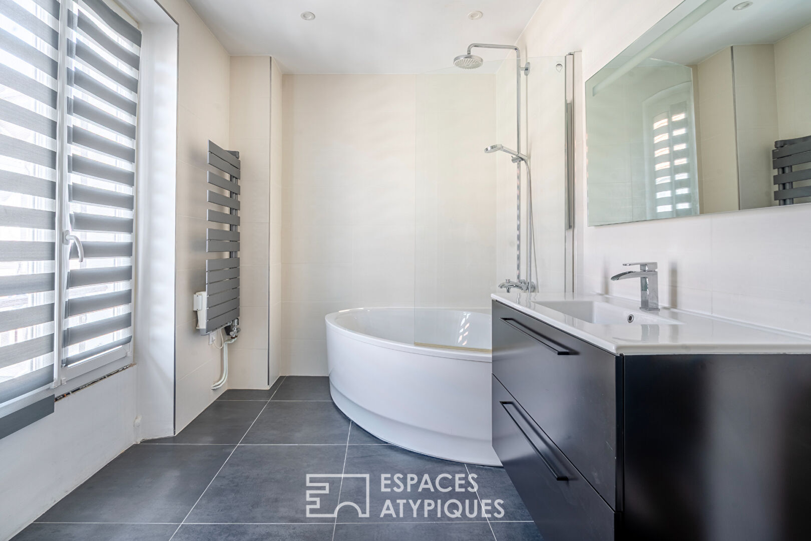 Loft contemporain en hyper centre