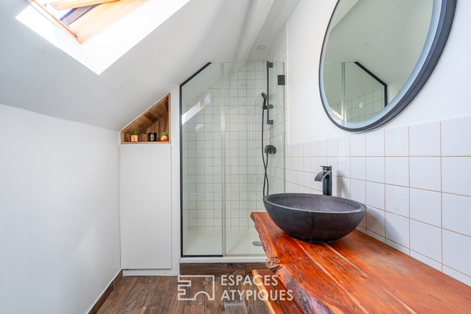 Loft contemporain en hyper centre