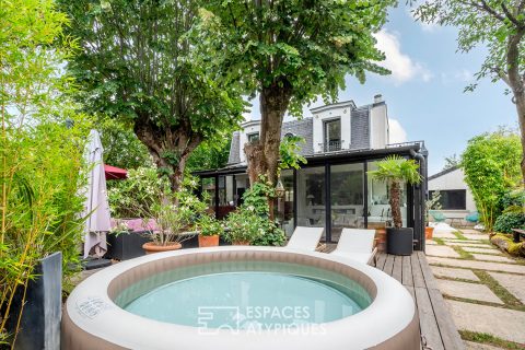 Confidential architect-designed house in La Varenne Saint-Hilaire