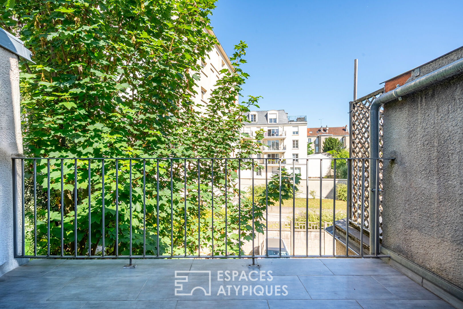 Duplex avec balcon en coeur de ville