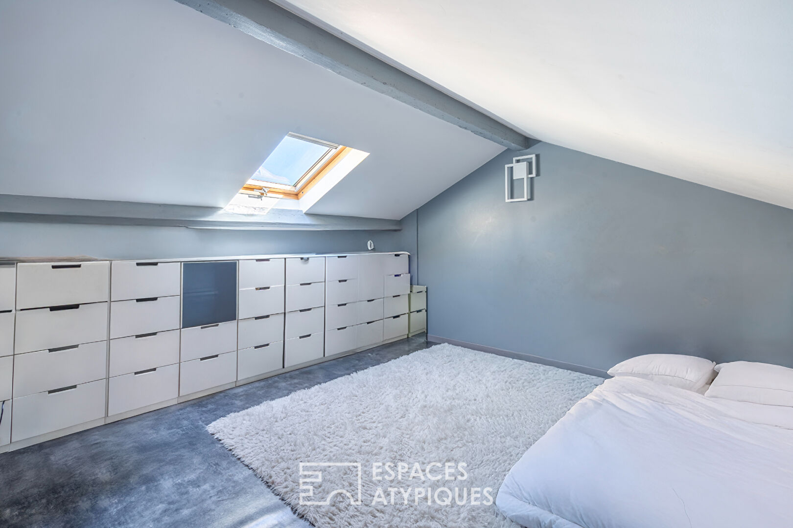 Duplex avec balcon en coeur de ville