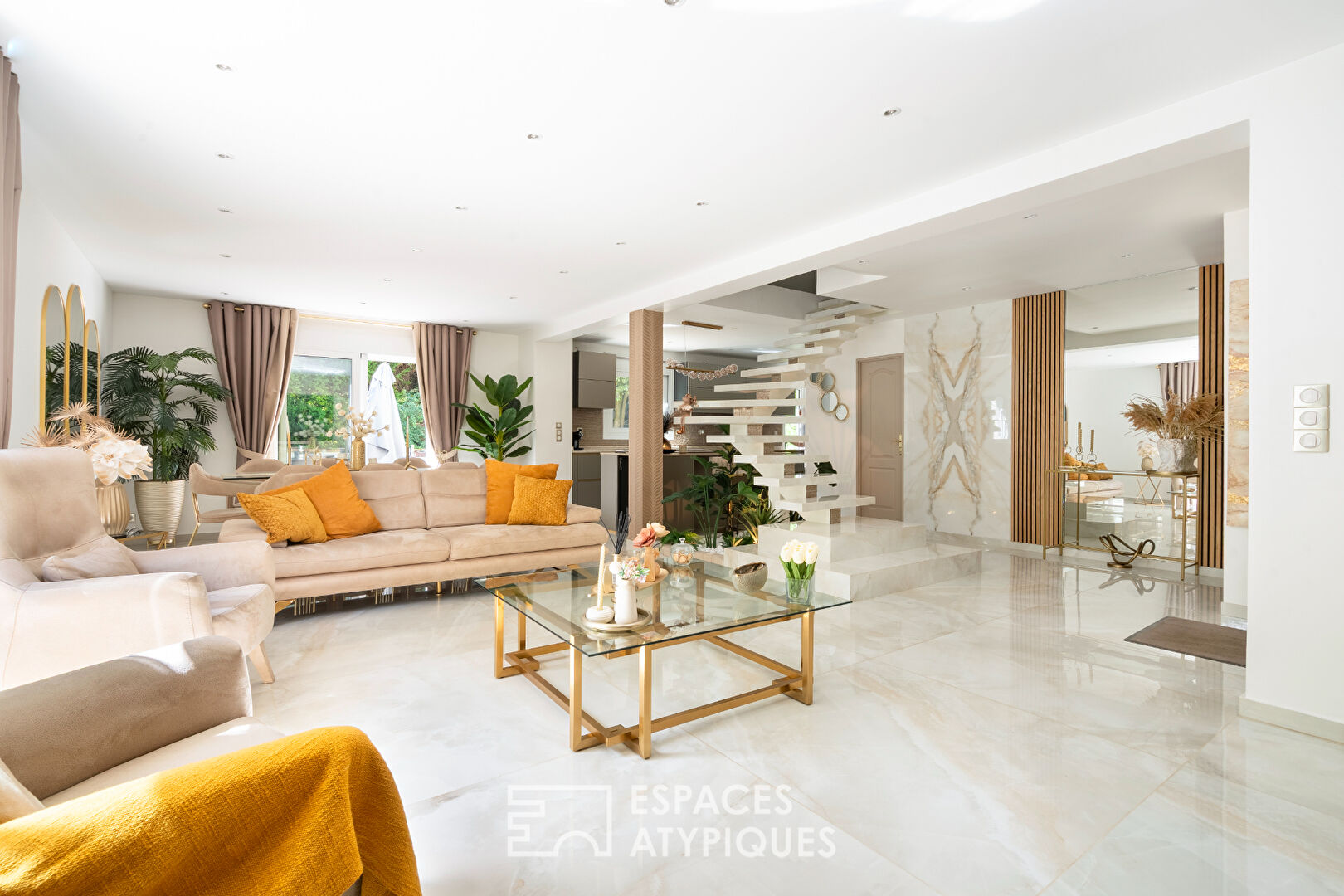 Renovated family home with garden in Green Valley