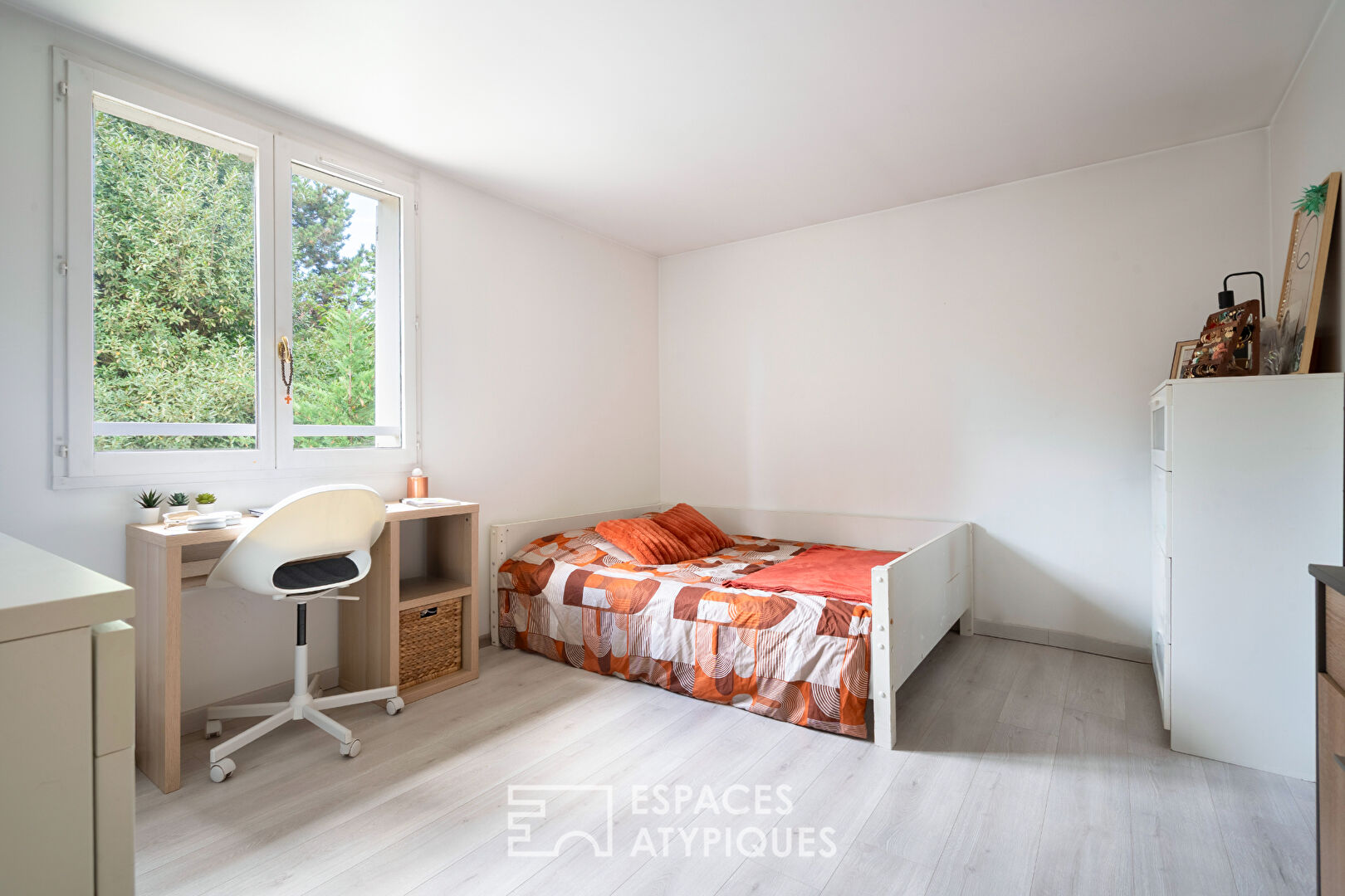 Renovated family home with garden in Green Valley