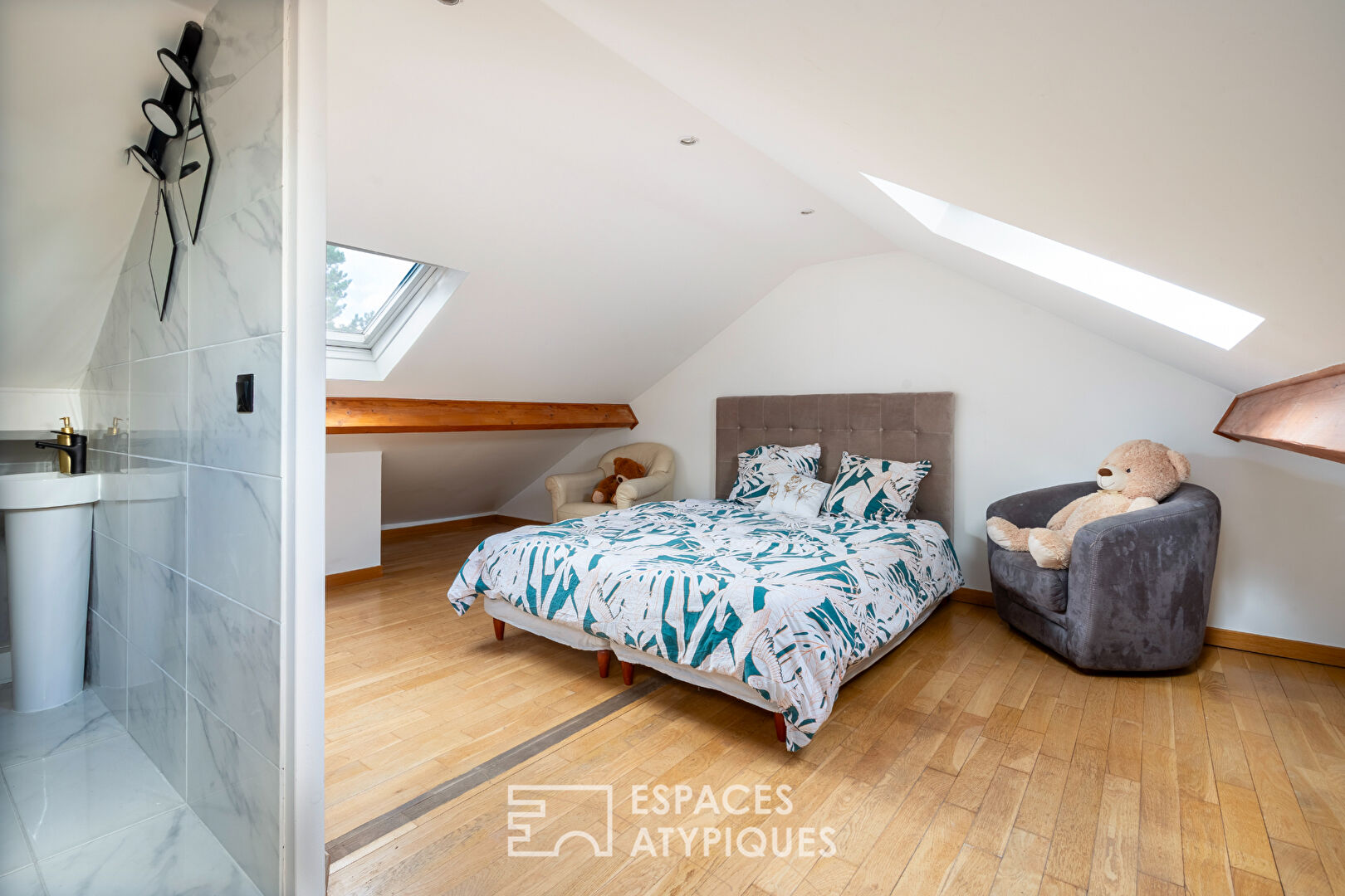 Renovated family home with garden in Green Valley