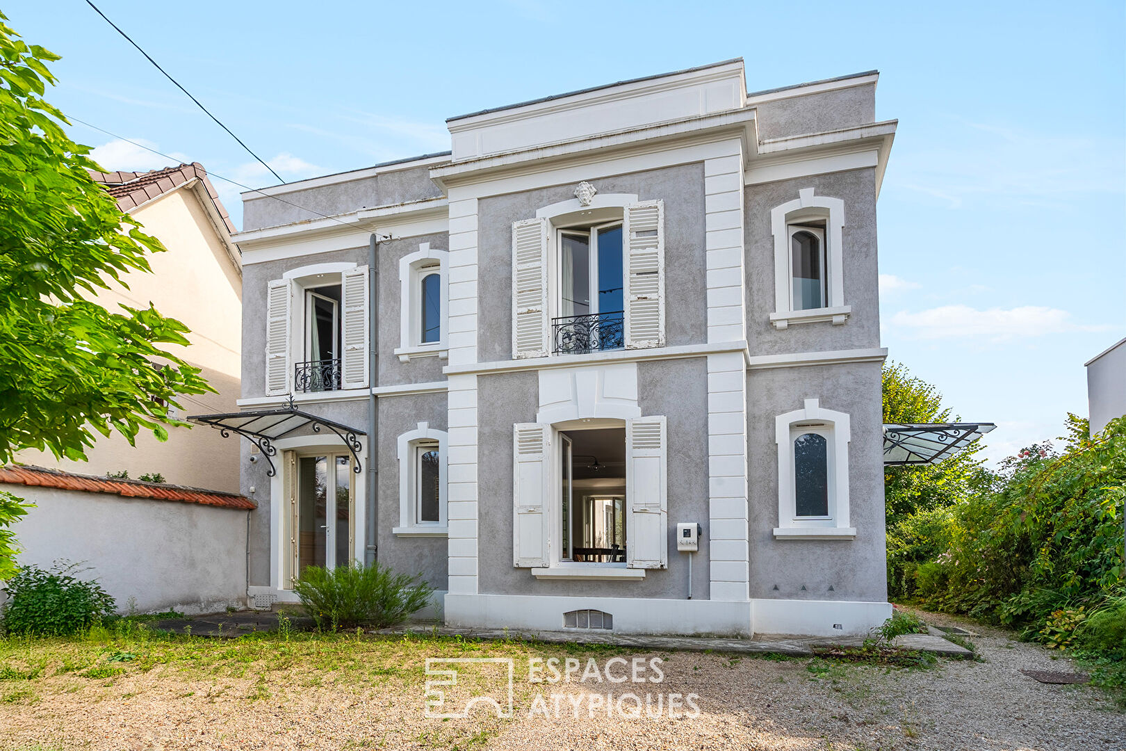 Maison de maître du XVIIIème sur les bords de Marne à Créteil village