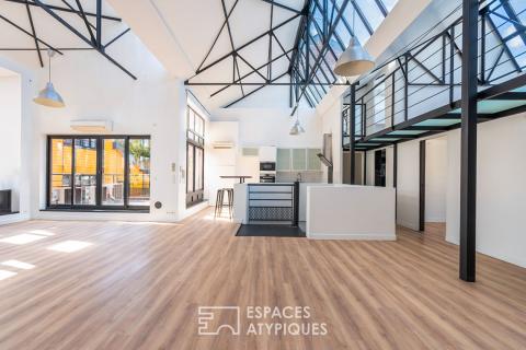 Duplex loft in a former cardboard factory