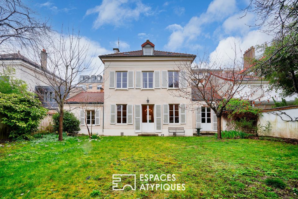 Maison de maître avec jardin proche Paris