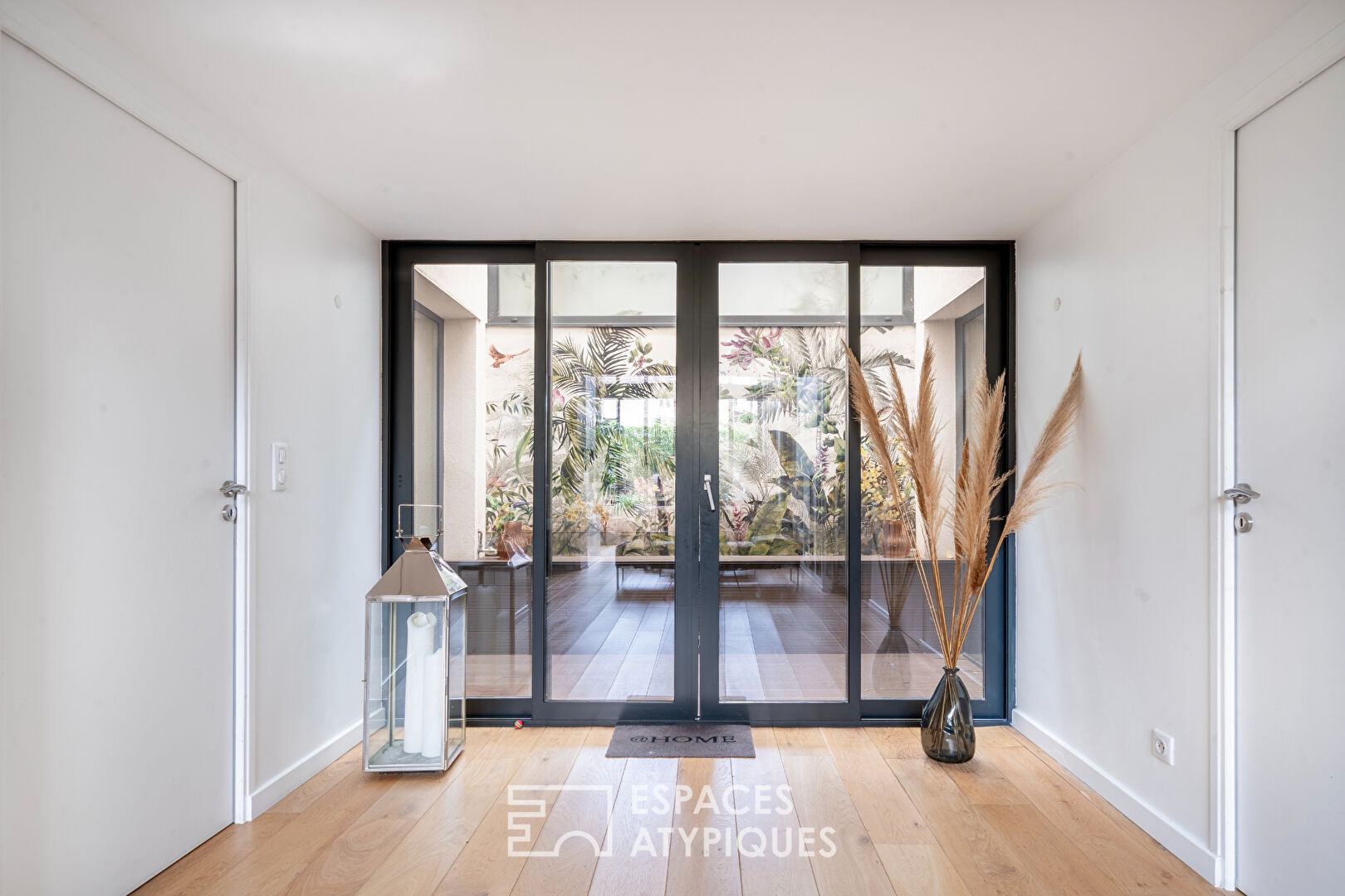 Loft au Charentonneau aux volumes spectaculaires