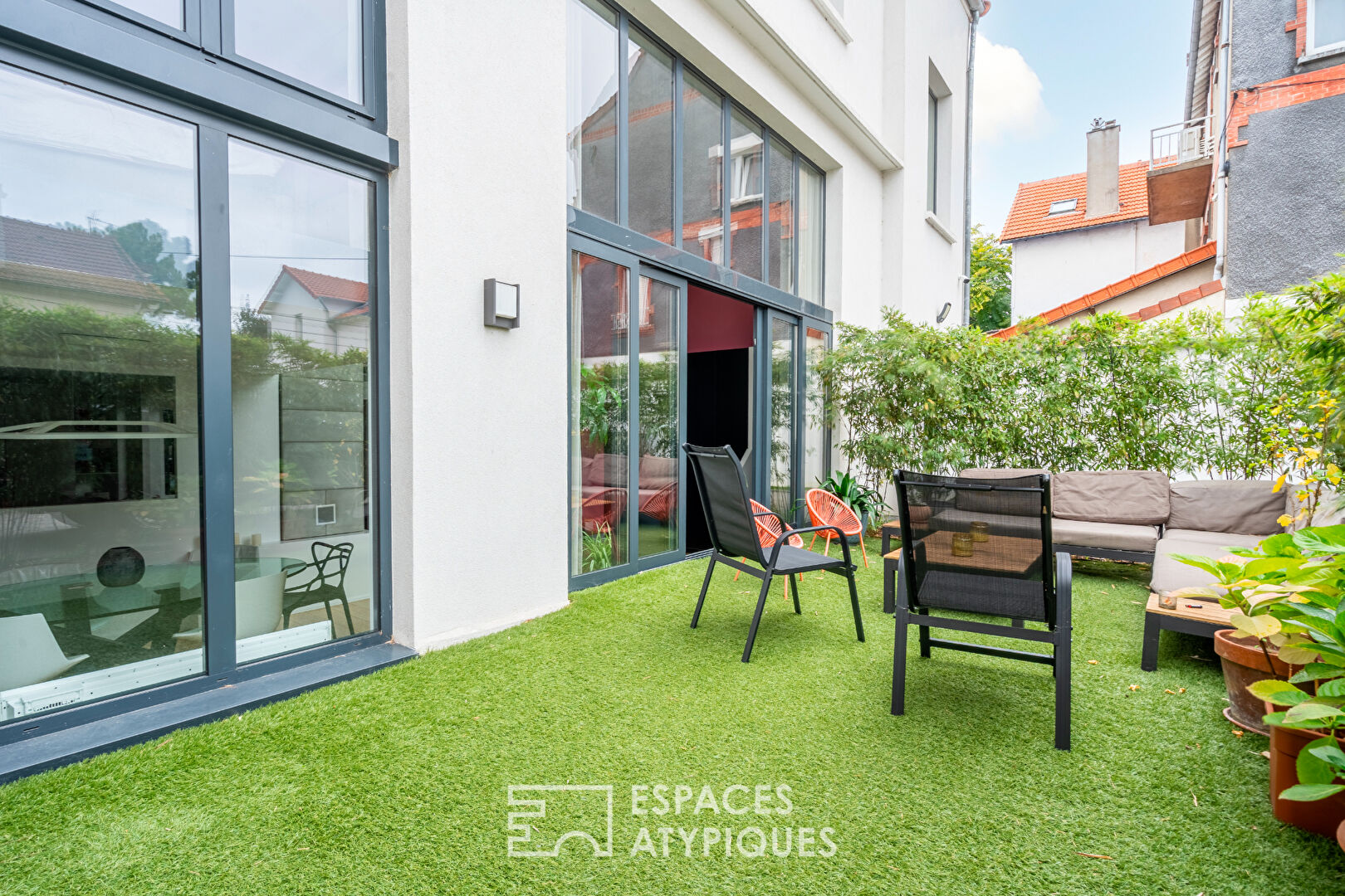 Loft au Charentonneau aux volumes spectaculaires