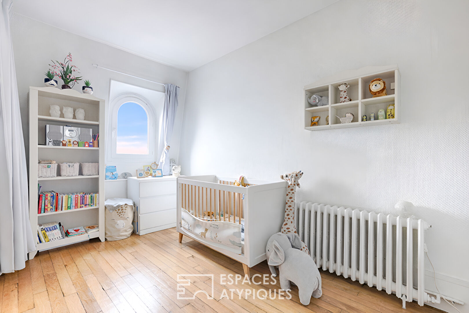 Dernier étage traversant avec vue sur le Bois de Vincennes