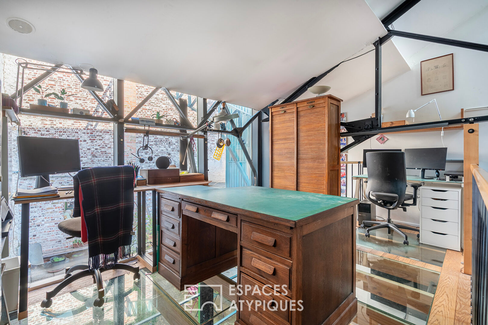 Loft en multiplex au sein de l&rsquo;ancienne manufacture des oeillets