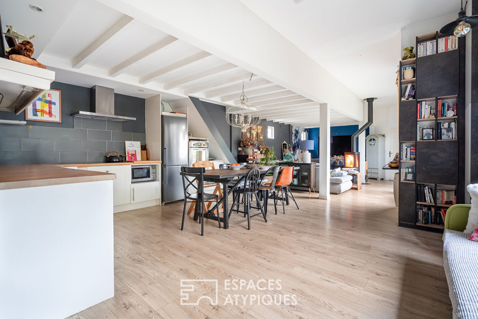 Maison de charme avec jardin et garage