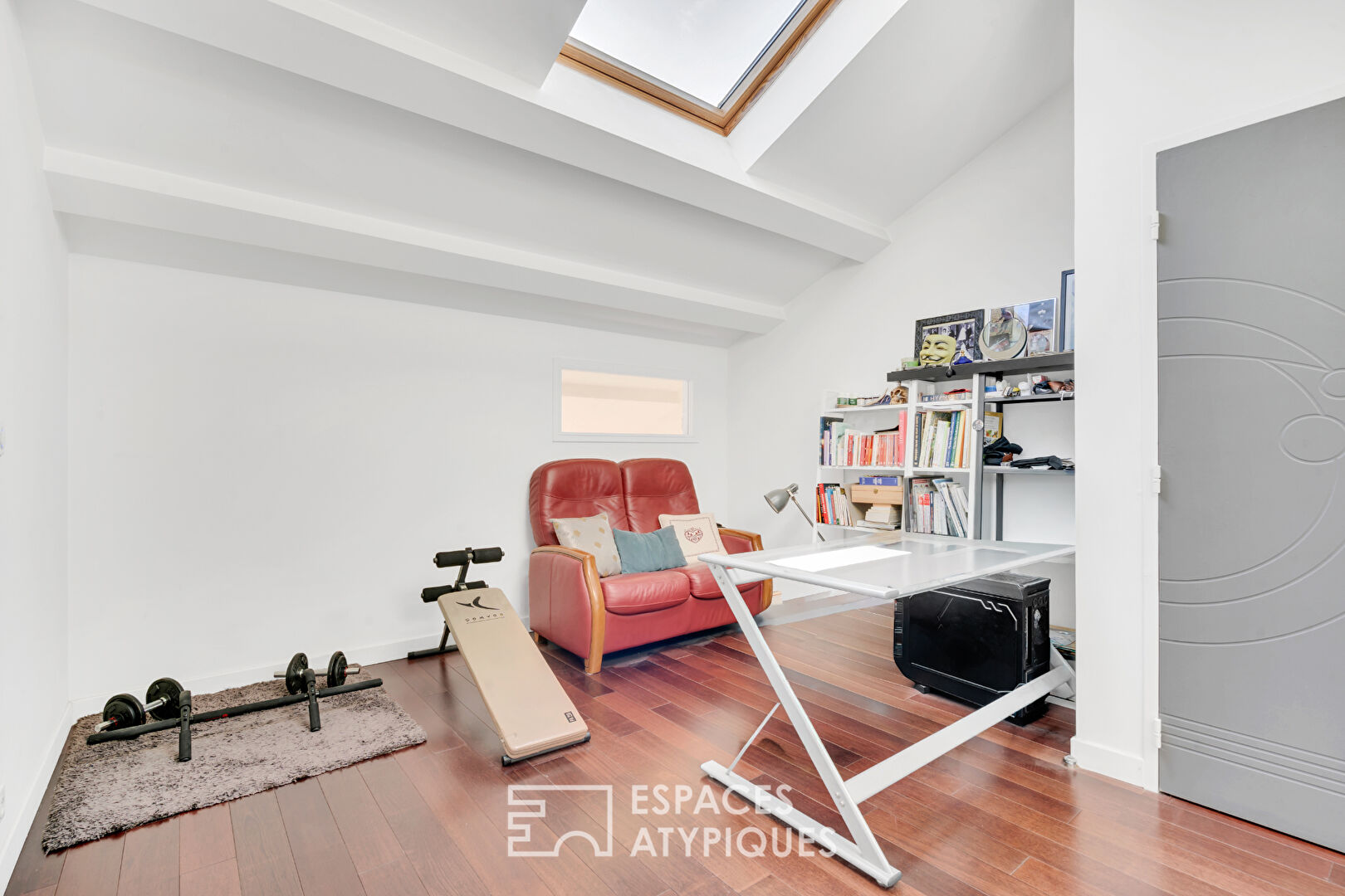 Maison familiale avec jardin et bureau indépendant dans le quartier des Fleurs
