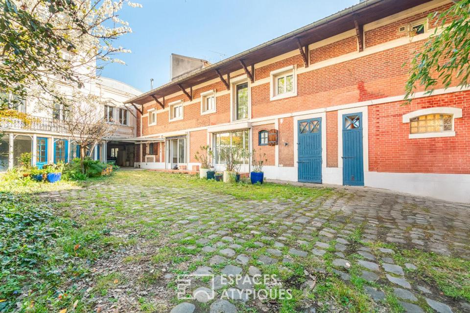 Appartement avec dépendances dans des anciennes écuries