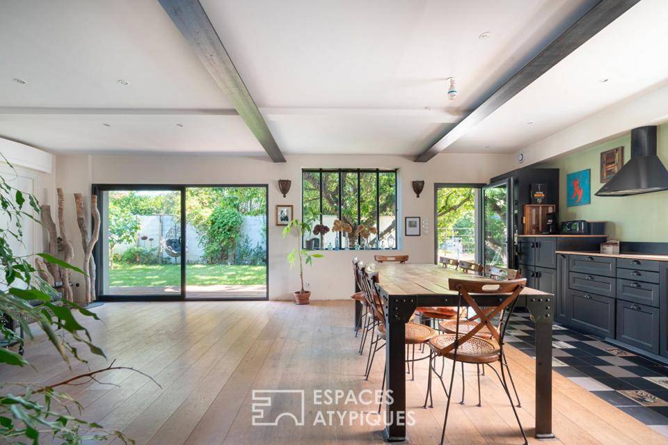 Maison familiale avec jardin et plan d'eau privé