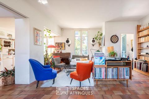 Maison de caractère avec atelier de création et jardin au Charentonneau