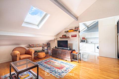 Appartement sous les toits en centre ville