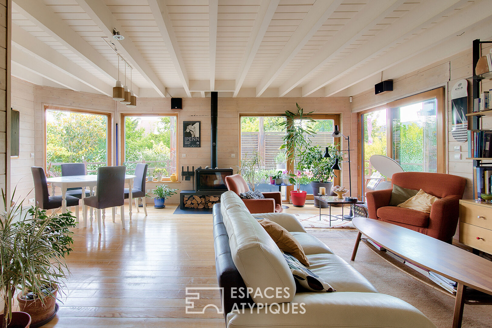 Maison contemporaine en bois à deux pas des Bords de Marne