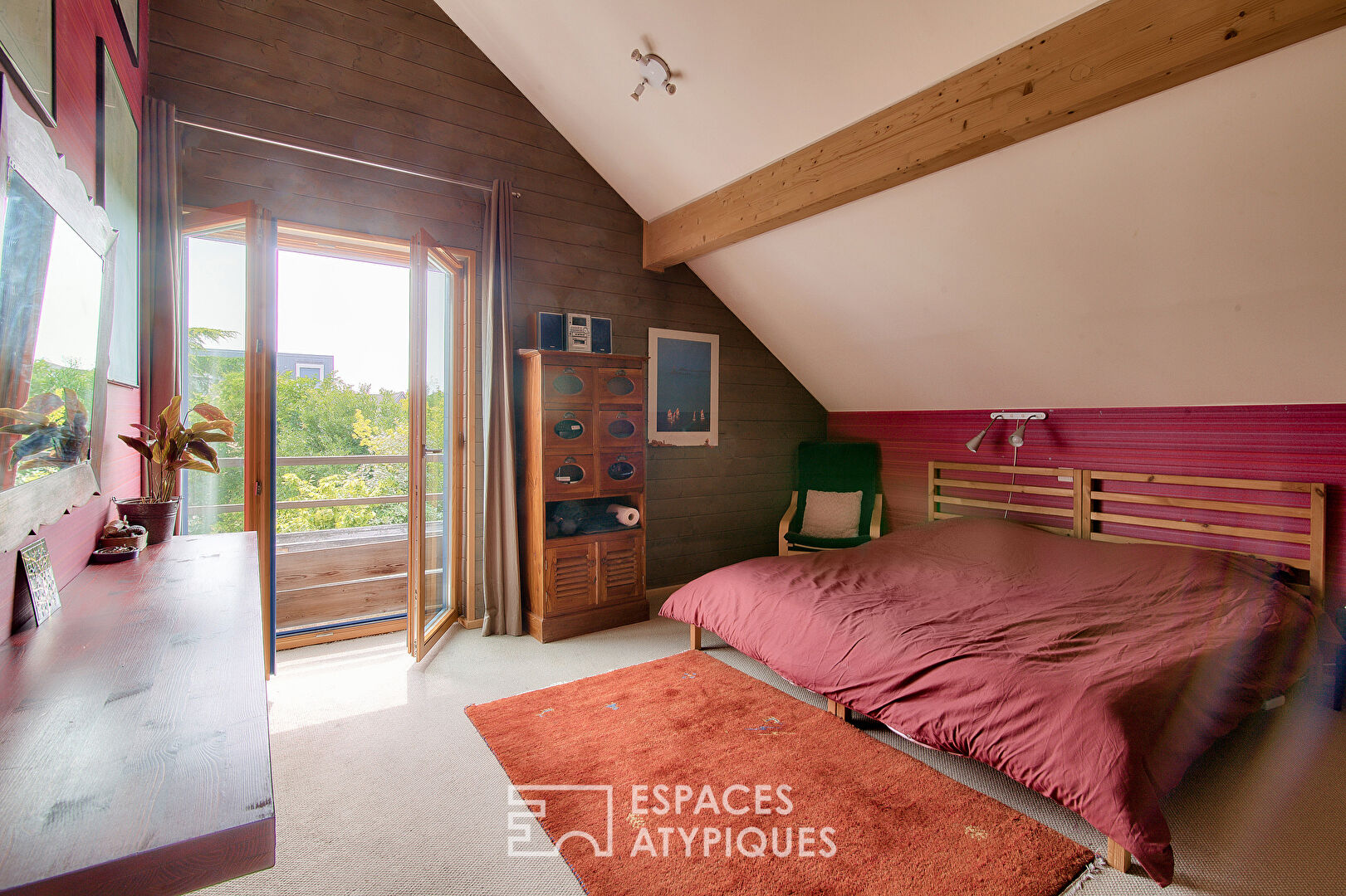 Maison contemporaine en bois à deux pas des Bords de Marne