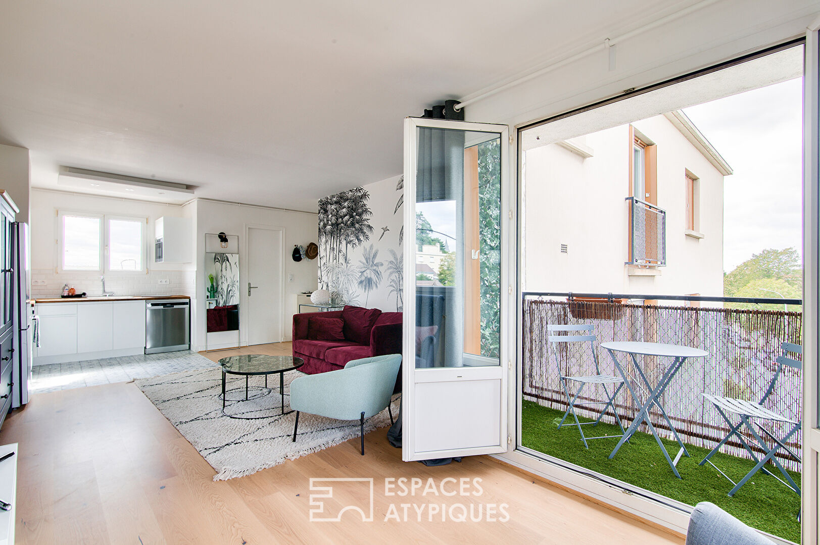 Appartement avec balcon et vue dégagée