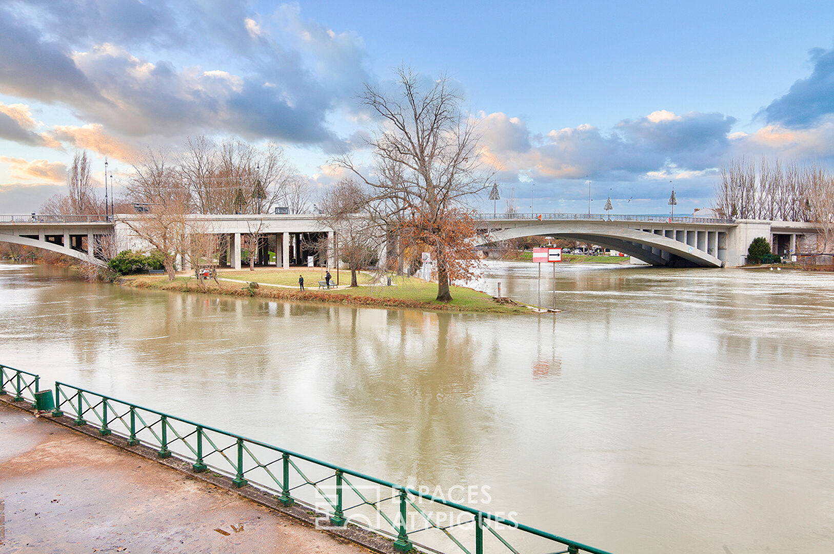 Appartement avec vue imprenable sur la Marne