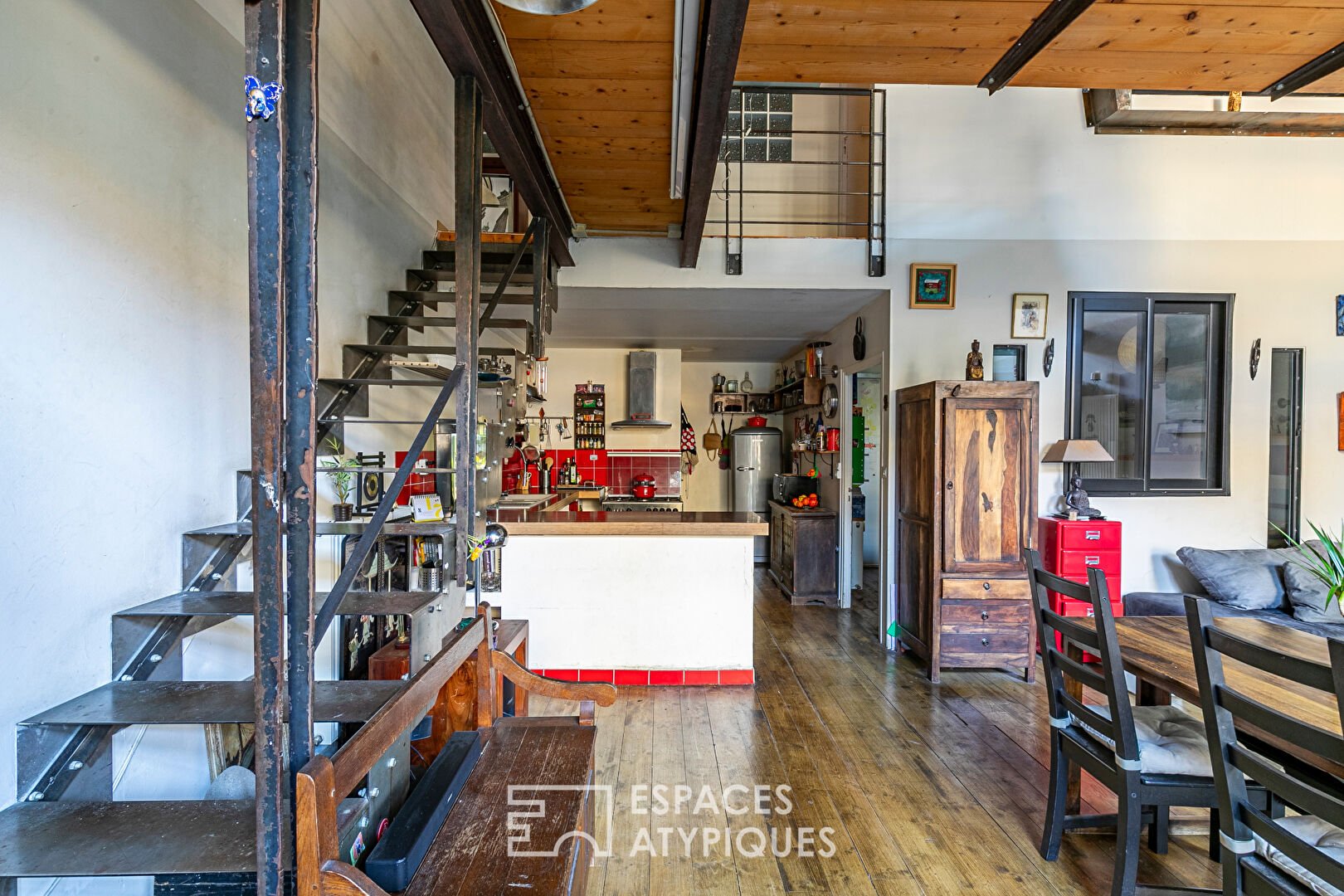 Loft intimiste en duplex avec terrasse et jardin