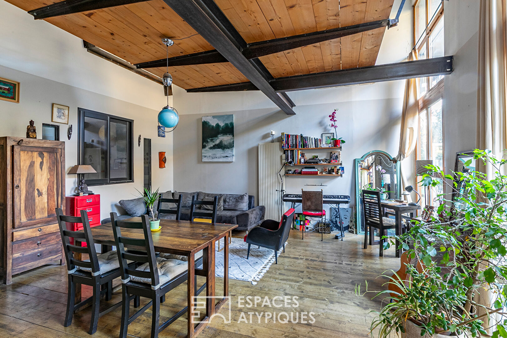 Loft intimiste en duplex avec terrasse et jardin